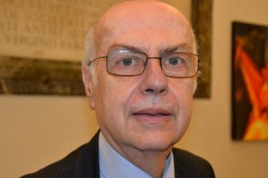 Coronavirus, Rezza (Iss): “Il virus circola ancora. Chiese? Alto rischio”