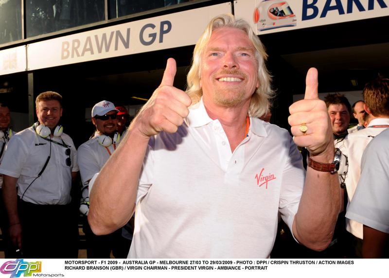 Galleria foto 'Virgin, Branson sonda 100 investitori. E Bnp molla Air France e Macron' - foto 1