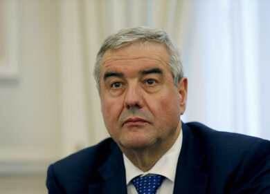 Coronavirus, altri 333 morti nelle ultime 24 ore