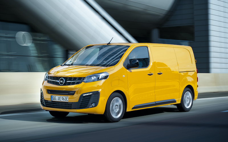 Nuovo Opel Vivaro-e, il primo commerciale completamente elettrico Nuovo Opel Vivaro-e, il primo commerciale completamente elettrico