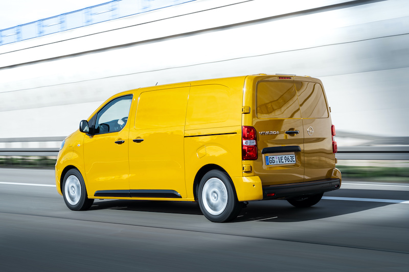 Nuovo Opel Vivaro-e, il primo commerciale completamente elettrico Nuovo Opel Vivaro-e, il primo commerciale completamente elettrico