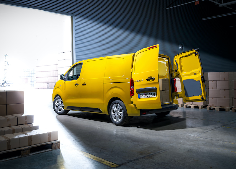 Nuovo Opel Vivaro-e, il primo commerciale completamente elettrico Nuovo Opel Vivaro-e, il primo commerciale completamente elettrico