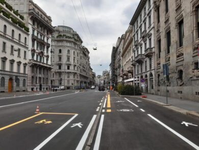 Fase 2, Milano? Una città dove muoversi a piedi o bici. Ecco cosa cambierà