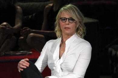 Ascolti tv, Maria De Filippi mette di nuovo ko Alberto Angela su Rai1. I dati