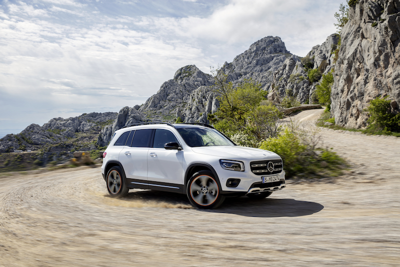 GLB, il SUV Mercedes ora è disponibile anche a sette posti GLB, il SUV Mercedes ora è disponibile anche a sette posti