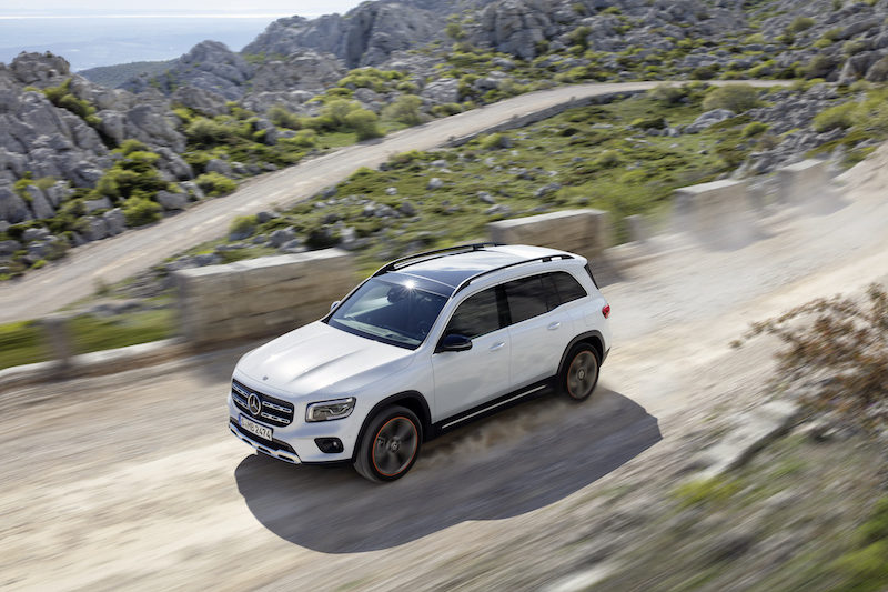GLB, il SUV Mercedes ora è disponibile anche a sette posti GLB, il SUV Mercedes ora è disponibile anche a sette posti
