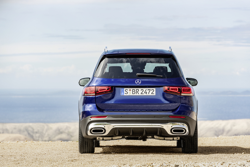 GLB, il SUV Mercedes ora è disponibile anche a sette posti GLB, il SUV Mercedes ora è disponibile anche a sette posti