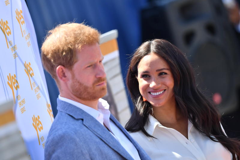 Meghan Markle ‘ultimatum a Harry: o Inghilterra o lei e Achie, lui devastato’ Meghan Markle ‘ultimatum a Harry: o Inghilterra o lei e Achie, lui devastato’