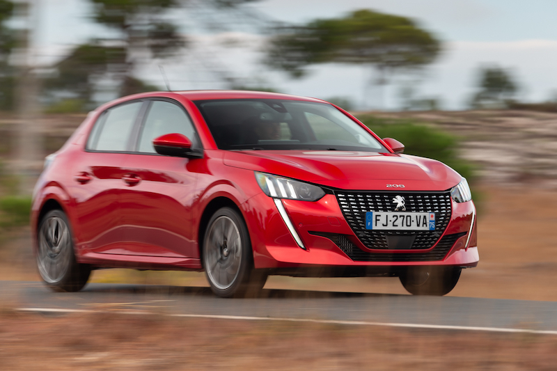 Nuova Peugeot 208, disponibile benzia,diesel, 100% elettrica Nuova Peugeot 208, disponibile benzia,diesel, 100% elettrica