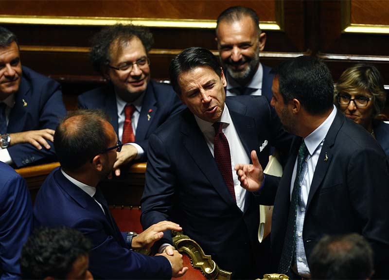 Conte superstar in tv. Meloni, Gallera e Salvini di casa a Rete4. I dati Conte superstar in tv. Meloni, Gallera e Salvini di casa a Rete4. I dati