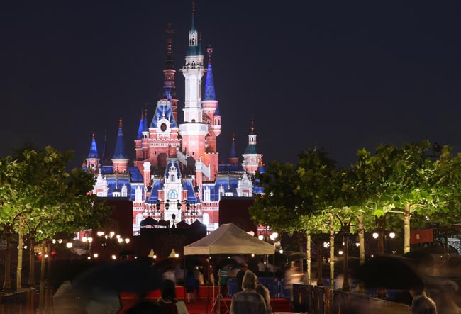 Coronavirus, Disney: “Boom dello streaming, vale quasi quanto parchi e tour” Coronavirus, Disney: “Boom dello streaming, vale quasi quanto parchi e tour”
