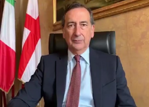 Milano, Sala: “Dal Comune 2 milioni per i buoni spesa alle famiglie” Milano, Sala: “Dal Comune 2 milioni per i buoni spesa alle famiglie”
