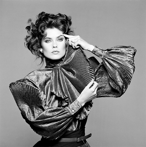 Bob Krieger: morto il fotografo della moda italiana, da Agnelli a Armani
