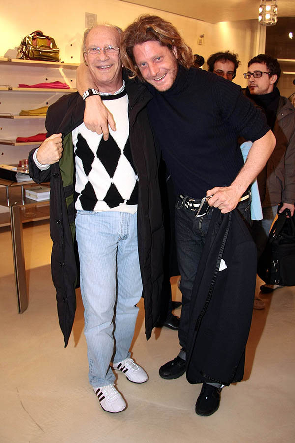 Bob Krieger: morto il fotografo della moda italiana, da Agnelli a Armani