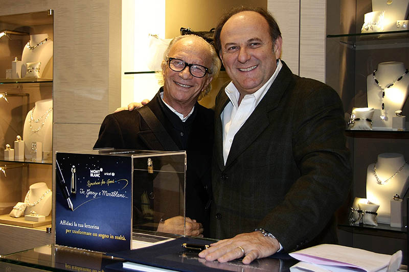 Bob Krieger: morto il fotografo della moda italiana, da Agnelli a Armani