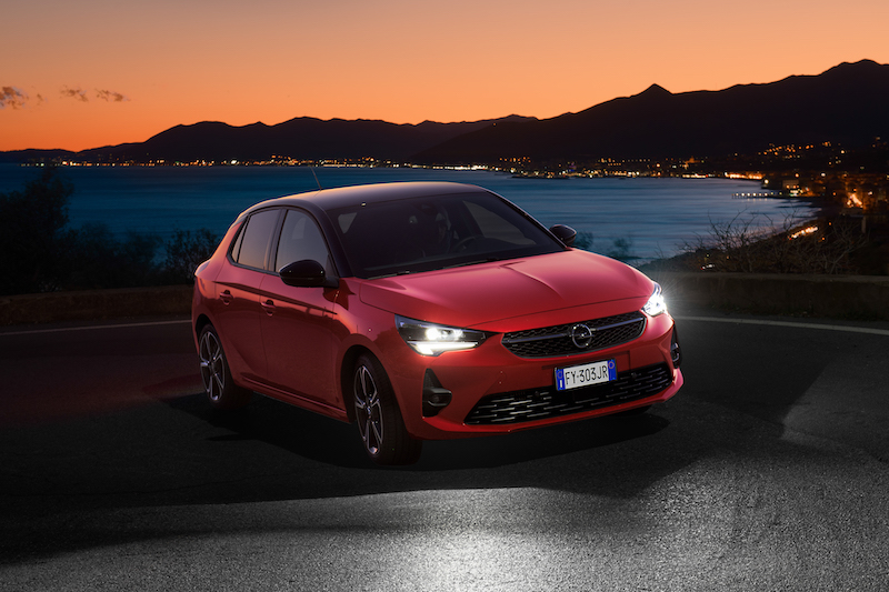 Filtri e carbone attivo in ogni nuova  Opel