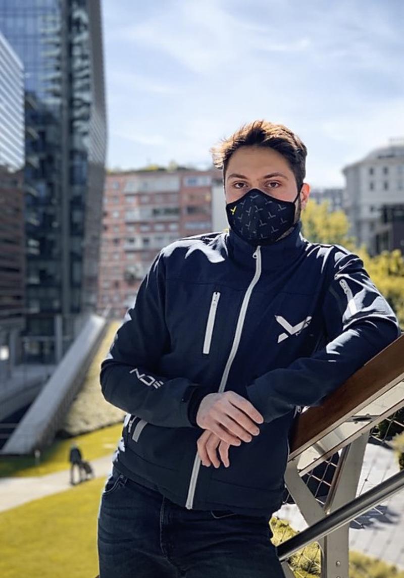 Coronavirus, le mascherine antivirus fashion ad alto valore sociale Coronavirus, le mascherine antivirus fashion ad alto valore sociale