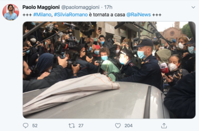 Nessuna distanza di sicurezza quando bisogna celebrare il governo