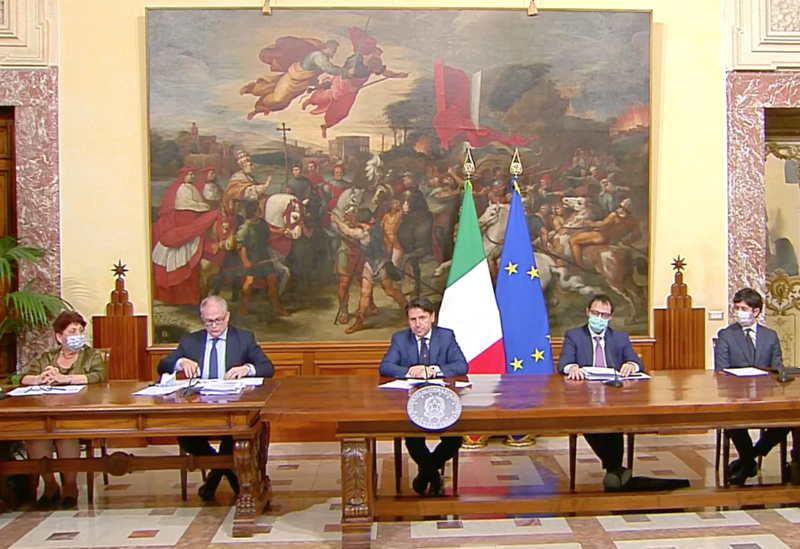 Dl Rilancio, Conte: “Quasi 16 miliardi per le imprese. 25,6 per il lavoro” Dl Rilancio, Conte: “Quasi 16 miliardi per le imprese. 25,6 per il lavoro”