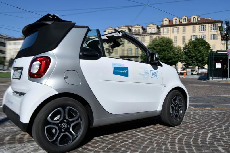 Car Sharing, il doppio abbonamento Share Now: sconti sulle tariffe Car Sharing, il doppio abbonamento Share Now: sconti sulle tariffe