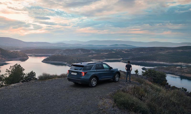Esclusivo, spazioso e “green”, in Italia il Ford Explorer plug-in hybrid Esclusivo, spazioso e “green”, in Italia il Ford Explorer plug-in hybrid