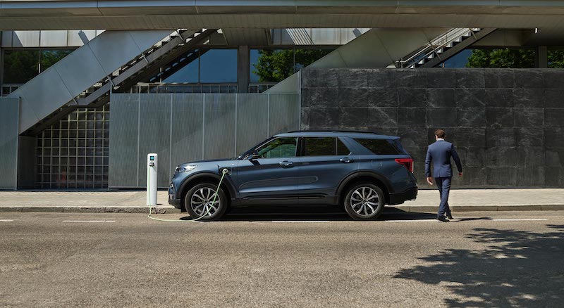 Esclusivo, spazioso e “green”, in Italia il Ford Explorer plug-in hybrid Esclusivo, spazioso e “green”, in Italia il Ford Explorer plug-in hybrid