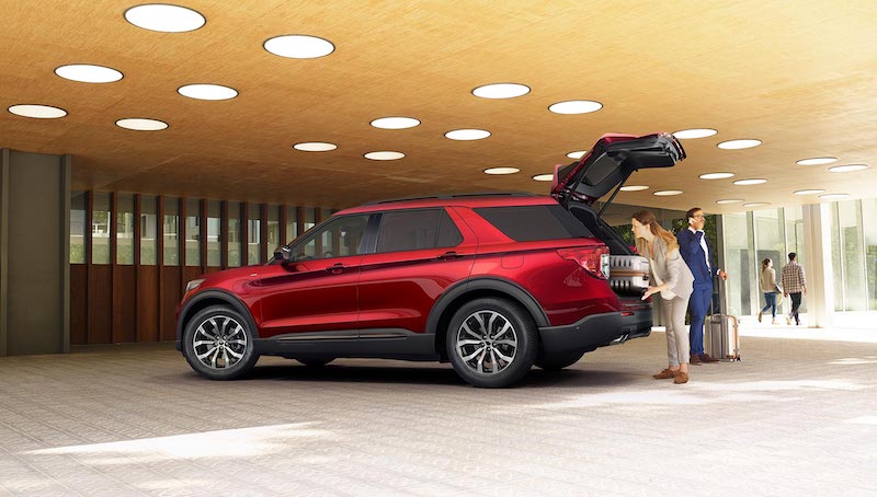 Esclusivo, spazioso e “green”, in Italia il Ford Explorer plug-in hybrid Esclusivo, spazioso e “green”, in Italia il Ford Explorer plug-in hybrid