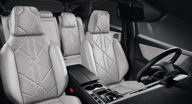 DS 7 CROSSBACK: la serenità dinamica DS 7 CROSSBACK: la serenità dinamica
