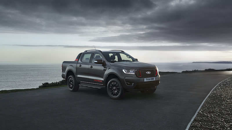 Ford svela il Ranger Thunder in edizione limitata Ford svela il Ranger Thunder in edizione limitata