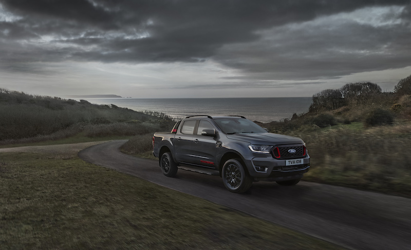 Ford svela il Ranger Thunder in edizione limitata Ford svela il Ranger Thunder in edizione limitata