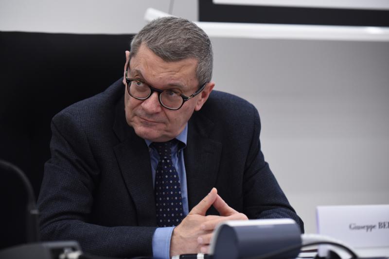 Fca, Berta:”Cedole da rivedere fino al 2023.Macron dia rassicurazioni a Conte”