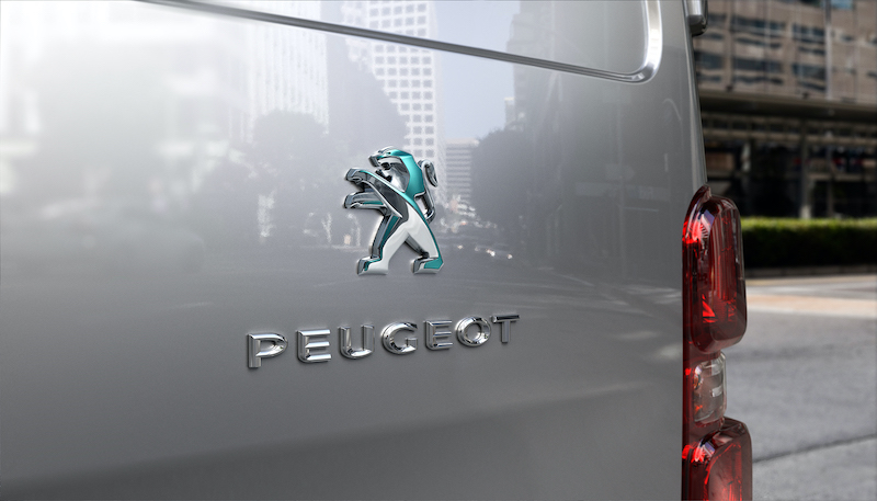 Nuovo Peugeot e-Expert, il van che ha 330 km di autonomia Nuovo Peugeot e-Expert, il van che ha 330 km di autonomia