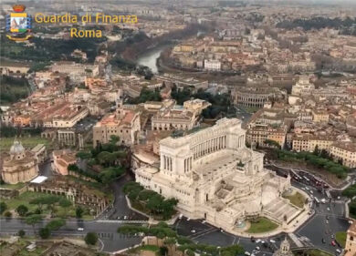 Fase 2, scacco ai bar ristoranti Katanè: riciclaggio. I sigilli della Finanza