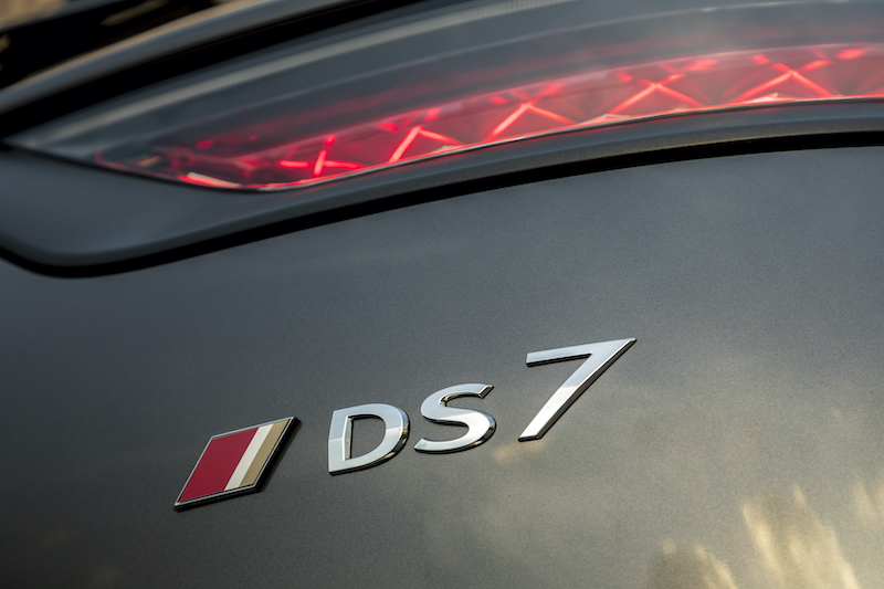 DS 7 CROSSBACK: disponibile la motorizzazione Puretech 130 EAT8 DS 7 CROSSBACK: disponibile la motorizzazione Puretech 130 EAT8