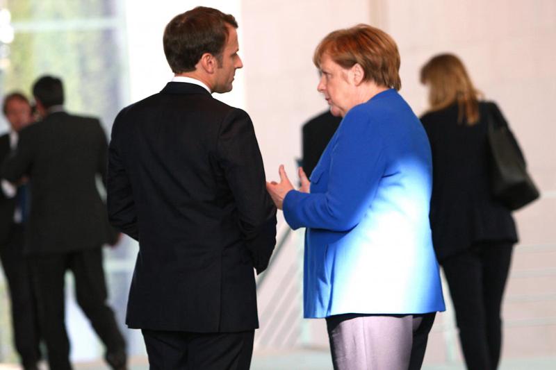 Coronavirus, il patto Merkel-Macron: fisco comune e lotta ai paradisi fiscali Coronavirus, il patto Merkel-Macron: fisco comune e lotta ai paradisi fiscali