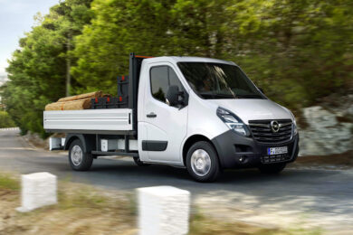 Da 120 anni i commerciali Opel garantiscono le consegne