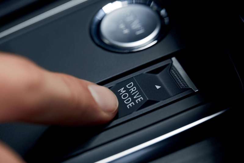 Peugeot 508, con l’Active Suspension Control il comfort è servito