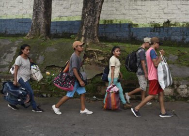 Coronavirus, Guatemala contro Trump: ‘Usa rimpatriano migranti contagiati’