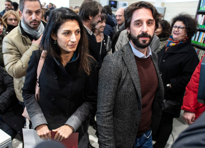 Raggi bis: il Pd dice no, c’è l’accordo con la sinistra romana di Smeriglio