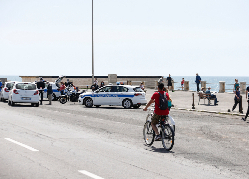 Estate Roma, spiagge libere con l’app. Rivoluzione: controlli e distanziamenti