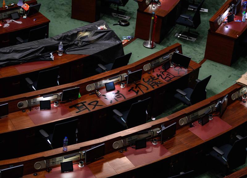 Hong Kong: molte aziende pensano alla fuga Hong Kong: molte aziende pensano alla fuga