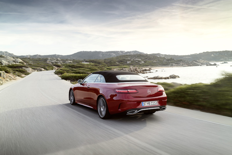 Nuova Mercedes Classe E coupe’ e cabrio, ora il look è sportivo Nuova Mercedes Classe E coupe’ e cabrio, ora il look è sportivo
