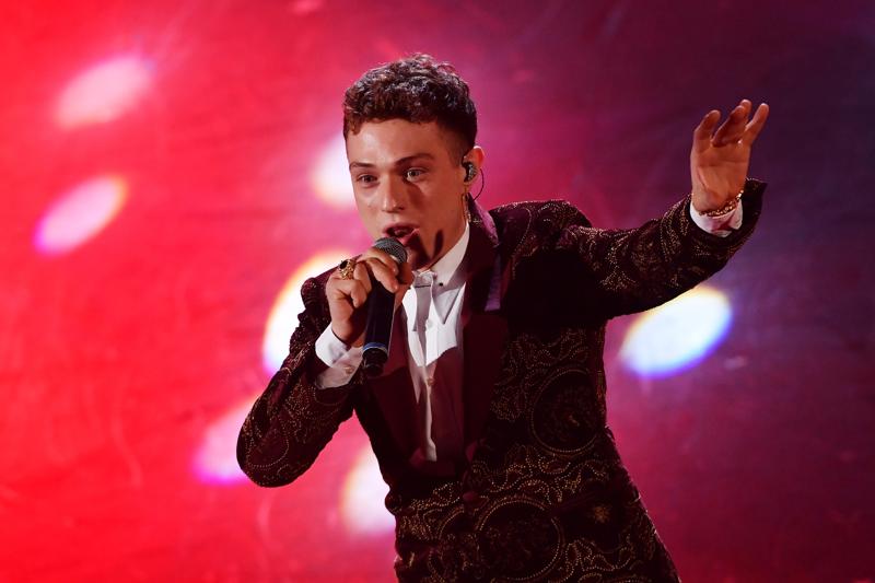 Irama, Mediterranea canzone n°1 delle classifiche. Assalto al mercato latino Irama, Mediterranea canzone n°1 delle classifiche. Assalto al mercato latino