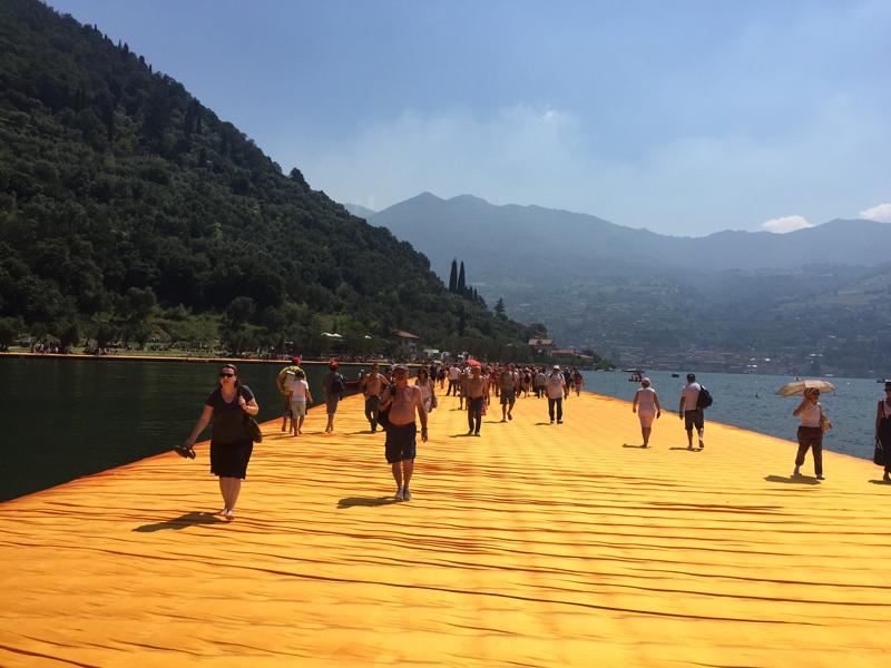 Arte: morto Christo, maestro della land art, artista di ‘The floating piers’ Arte: morto Christo, maestro della land art, artista di ‘The floating piers’