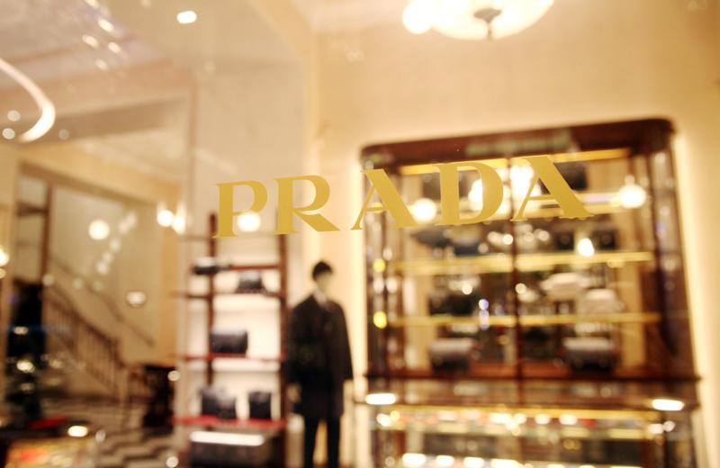 Prada, a maggio la Cina cresce di oltre il 10% Prada, a maggio la Cina cresce di oltre il 10%