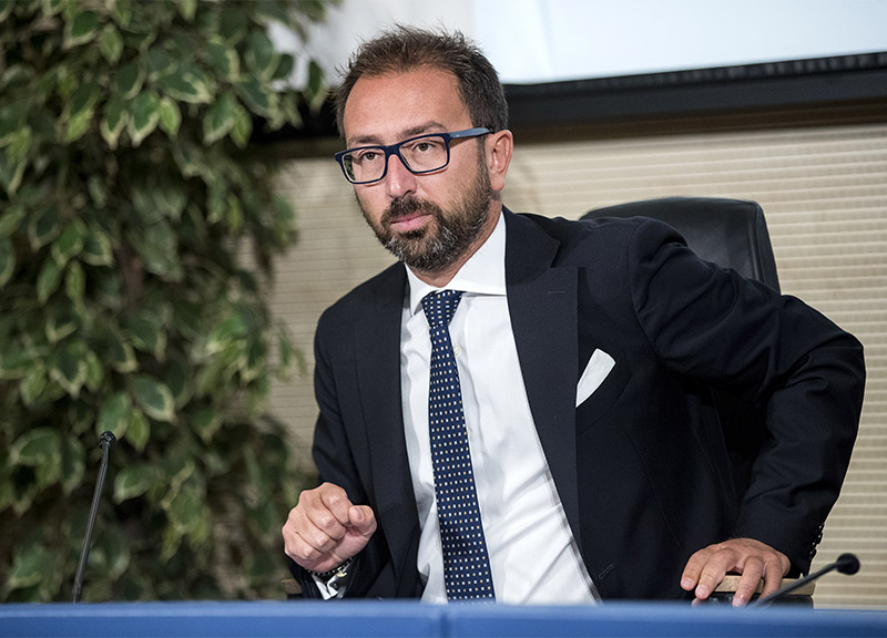 Caso Palamara, “Ma Bonafede rischia di saltare secondo te?”. “Delicata” Caso Palamara, “Ma Bonafede rischia di saltare secondo te?”. “Delicata”