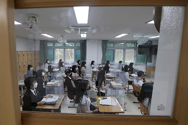 Maturità, edilizia, concorsi. Il dl Scuola è legge: tutti punti chiave Maturità, edilizia, concorsi. Il dl Scuola è legge: tutti punti chiave