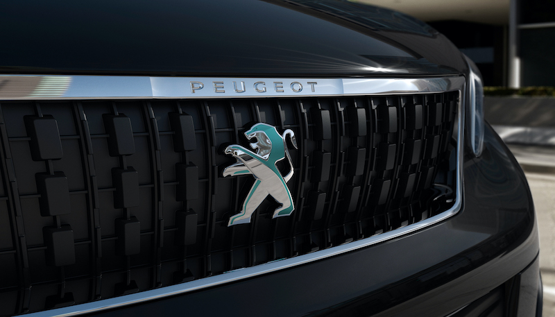 Autonomia fino a 330 km e versatilità, i “best” del nuovo Peugeot e-Traveller