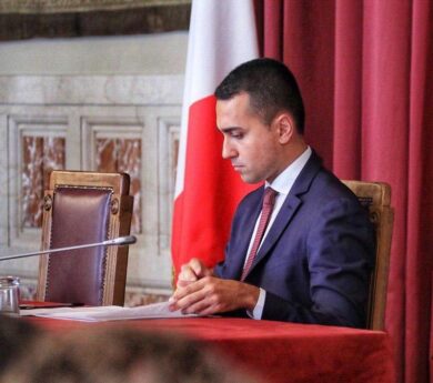 Cina, Di Maio: “Rafforzare l’export per colmare il gap con Germania e Francia”