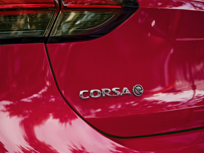 Opel Corsa-e, ora disponibile nell’ allestimento GS Line